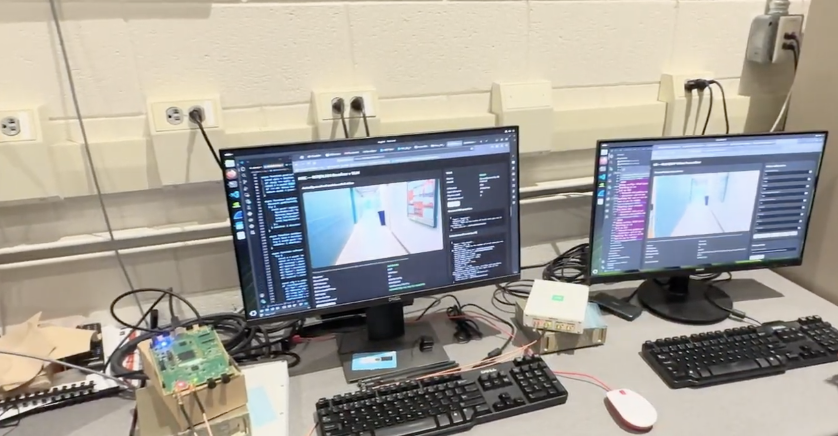 UniPhy Technologies OAI and NVIDIA edge-computing testbed in the laboratory